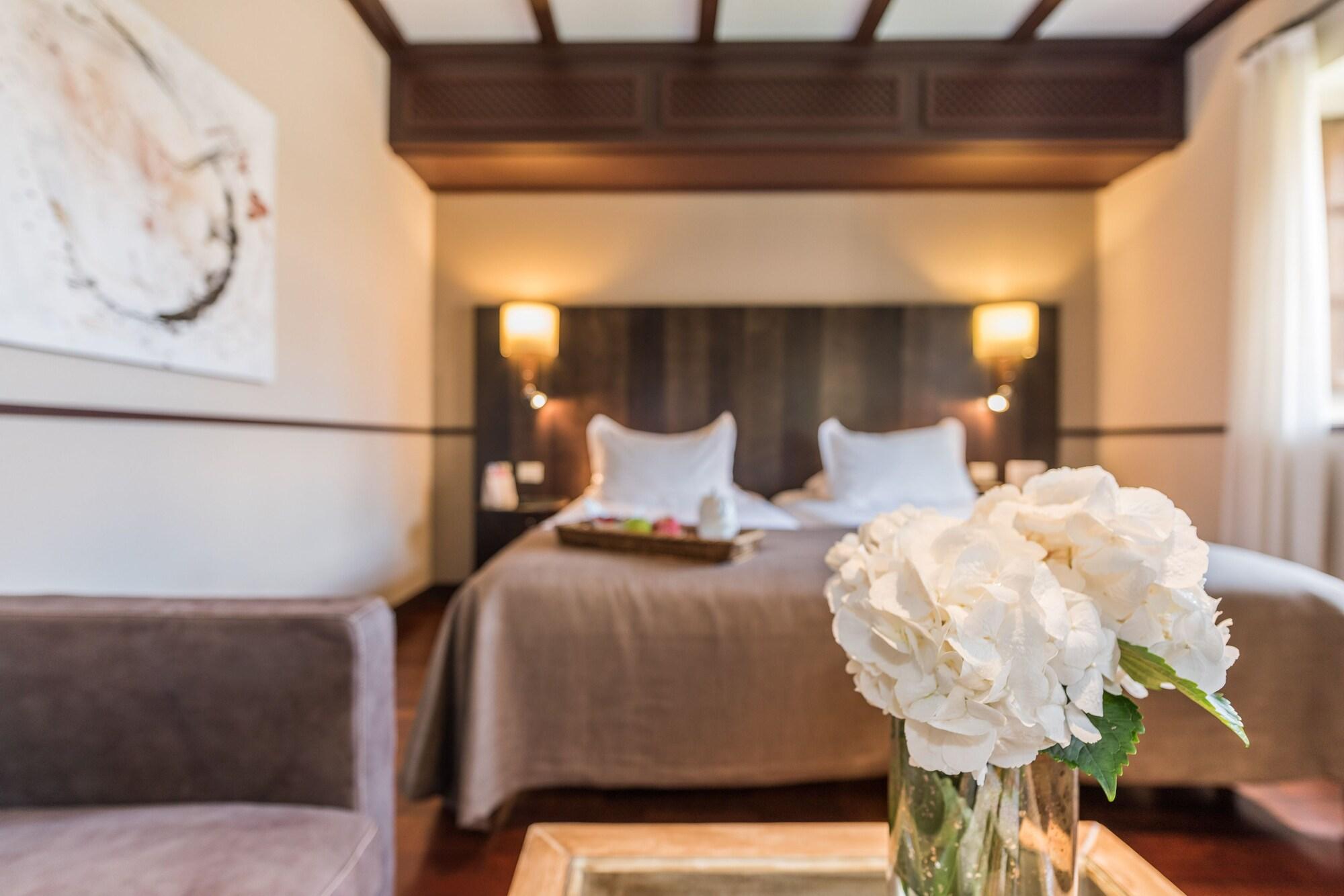 Hospes Palacio De San Esteban, A Member Of Design Hotels Саламанка Екстериор снимка A room at the hotel