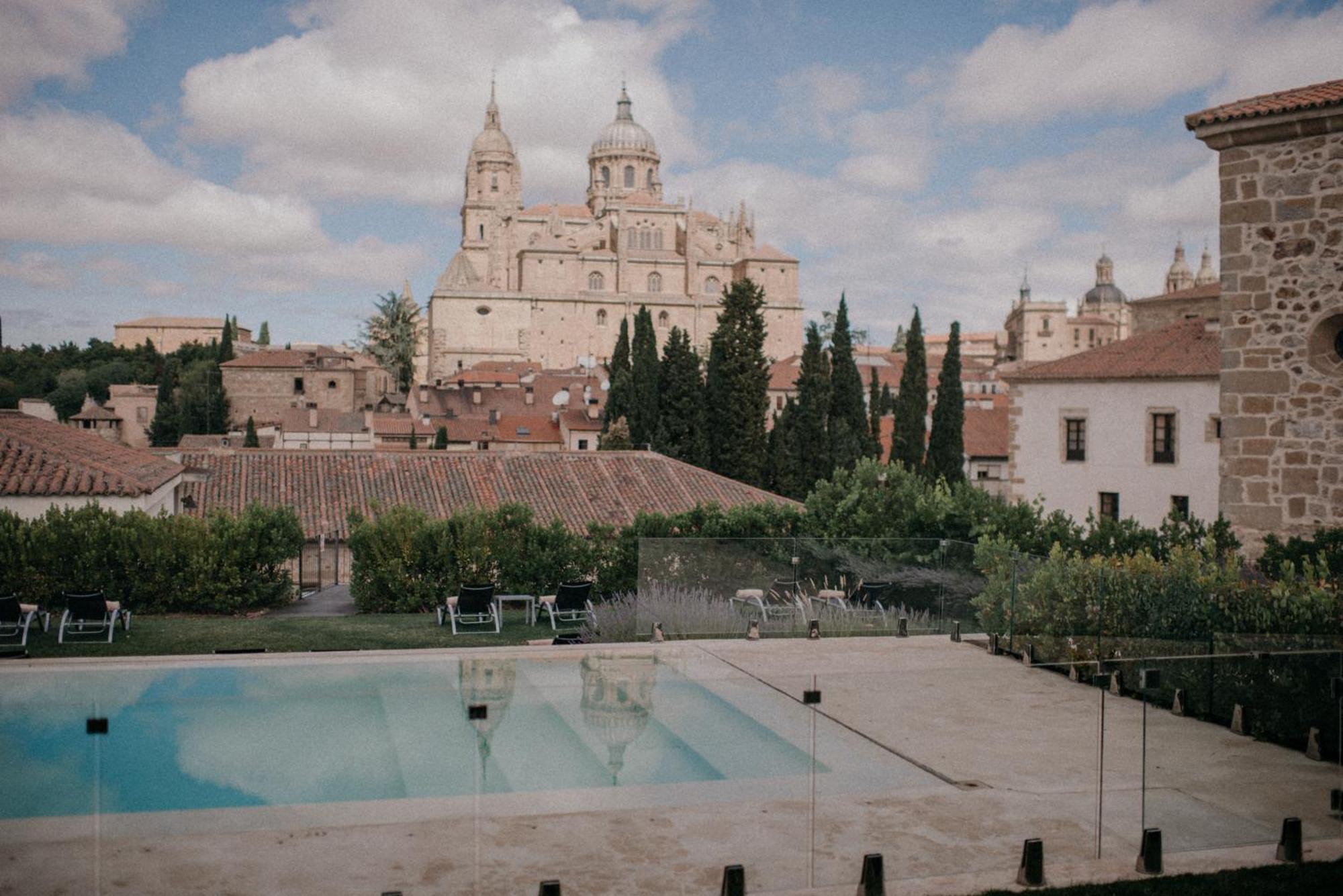 Hospes Palacio De San Esteban, A Member Of Design Hotels Саламанка Екстериор снимка The monastery of Santa Clara