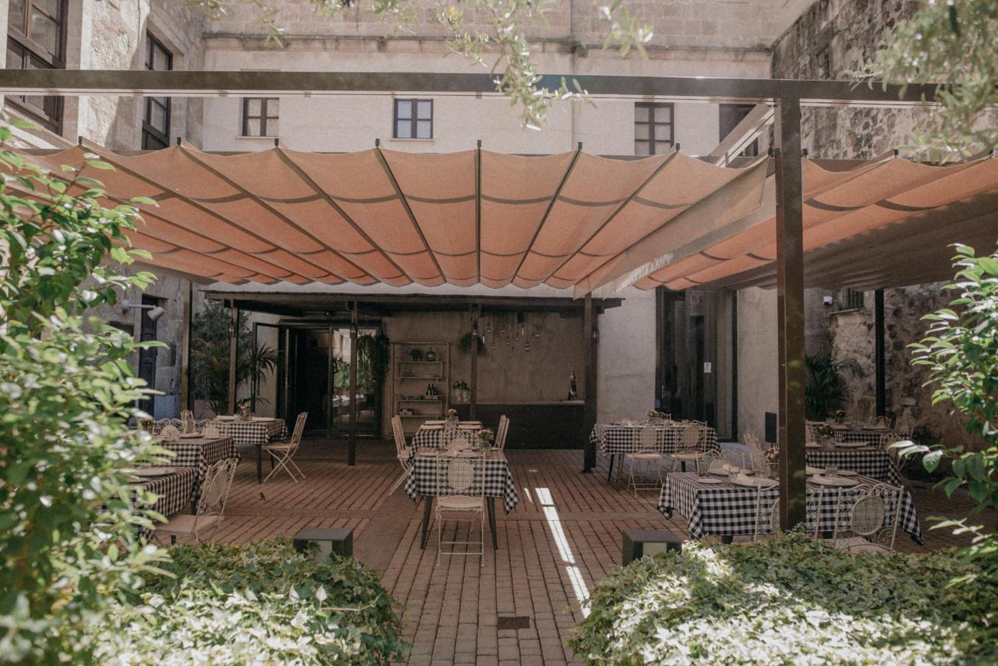 Hospes Palacio De San Esteban, A Member Of Design Hotels Саламанка Екстериор снимка The restaurant in 2019